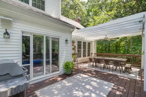 Exterior - 66 Glenview St, Upton, MA 01568 photo 3 of 13