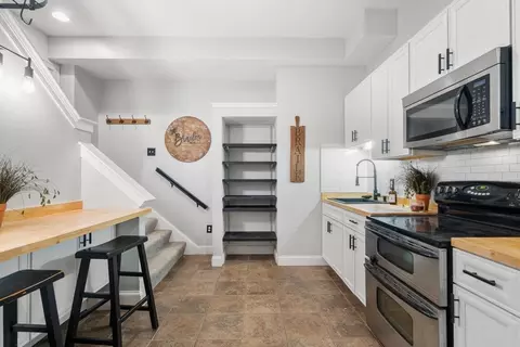 Kitchen - 66 Glenview St, Upton, MA 01568 photo 4 of 4