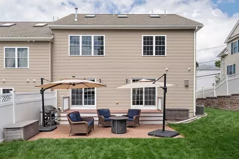 Exterior - 210 West St #210, Needham, MA 02494 photo 3 of 6