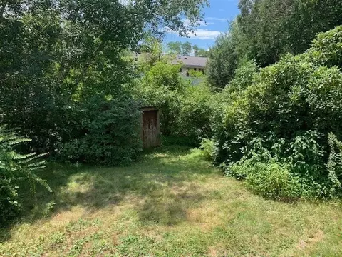 Exterior - 5 Grapevine Rd, Gloucester, MA 01930 photo 2 of 5