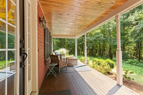 Exterior - 2 Brookside St, Upton, MA 01568 photo 8 of 8