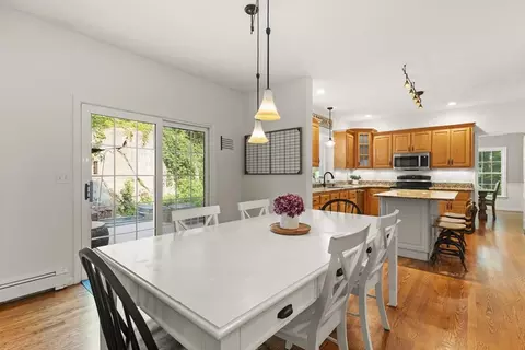 Dining - 2 Brookside St, Upton, MA 01568 photo 2 of 8
