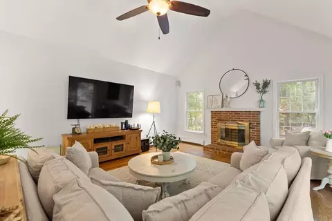 Living - 2 Brookside St, Upton, MA 01568 photo 2 of 3