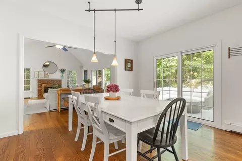Dining - 2 Brookside St, Upton, MA 01568 photo 4 of 8