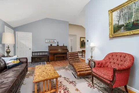 Living - 167 Willow St, Acton, MA 01720 photo 3 of 5