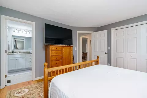 Bedroom - 167 Willow St, Acton, MA 01720 photo 4 of 7