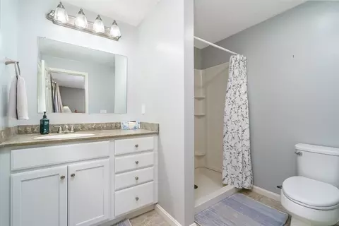 Bath - 167 Willow St, Acton, MA 01720 photo 1 of 2