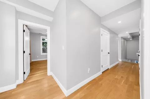 Entry Way - 49 Chestnut St # A, Wakefield, MA 01880 photo 8 of 8