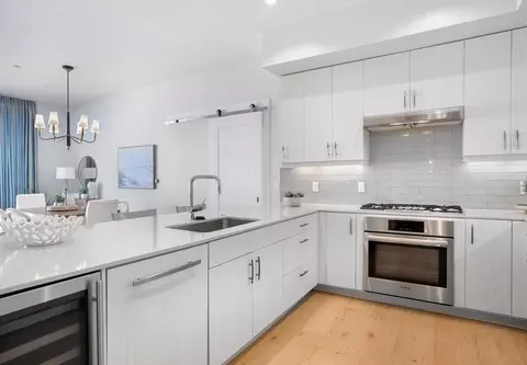 Kitchen - 10 Shipyard Dr #317, Hingham, MA 02043 photo 1 of 2