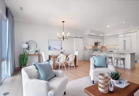 Living - 10 Shipyard Dr #317, Hingham, MA 02043 photo 2 of 3