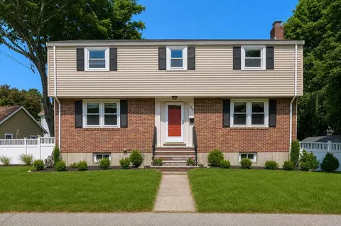 209 Prospect St, Norwood, MA 02062