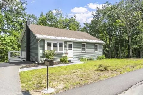 399 Maple St, Winchendon, MA 01475