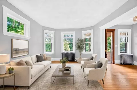 Living - 103-105 Colbourne Cres, Brookline, MA 02445 photo 2 of 4