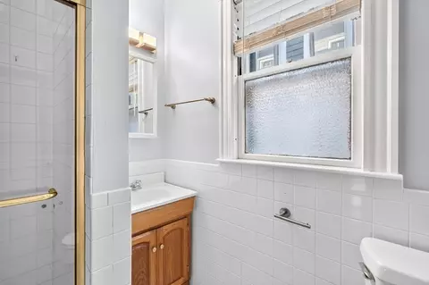 Bath - 103-105 Colbourne Cres, Brookline, MA 02445 photo 2 of 4