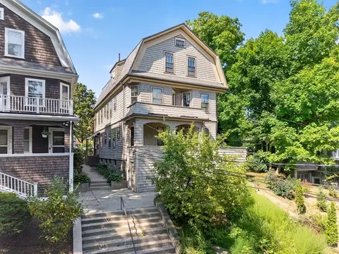Exterior - 103-105 Colbourne Cres, Brookline, MA 02445 photo 3 of 3