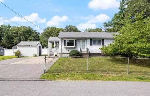 59 Pratt St, Tewksbury, MA 01876