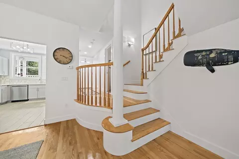 Entry Way - 2 Rivers Edge Rd #2, Hull, MA 02045 photo 3 of 7