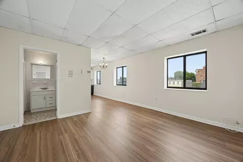 Living - 549 E 4th St #D5, Boston, MA 02127 photo 3 of 3