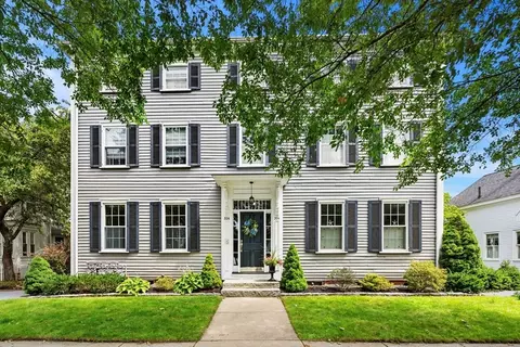 324-326 High St #1, Newburyport, MA 01950