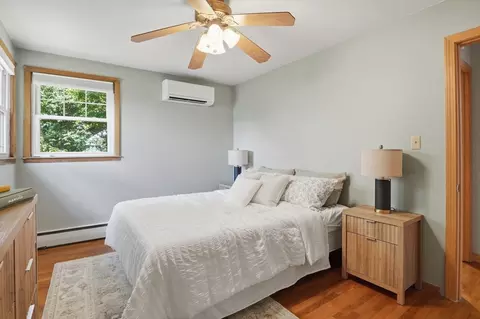 54 Manhattan Rd, Worcester, MA 01602 photo 12