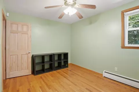 54 Manhattan Rd, Worcester, MA 01602 photo 16