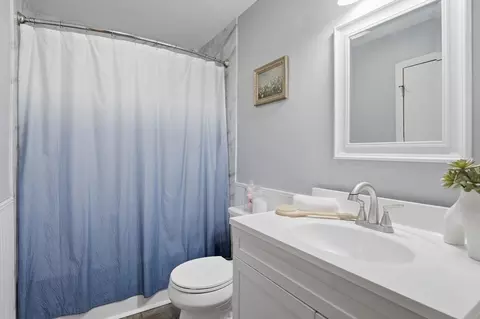 54 Manhattan Rd, Worcester, MA 01602 photo 22