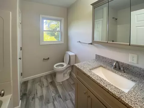 Bath - 6 Carter St, Webster, MA 01570 photo 4 of 5