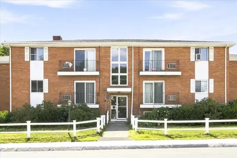 7 Endicott St #3, Norwood, MA 02062