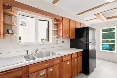 Kitchen - 8 Sylvan St, Gloucester, MA 01930 photo 2 of 4