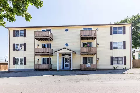 24 Larch St #8, New Bedford, MA 02740