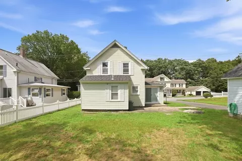 Exterior - 19 Park St, Maynard, MA 01754 photo 2 of 4