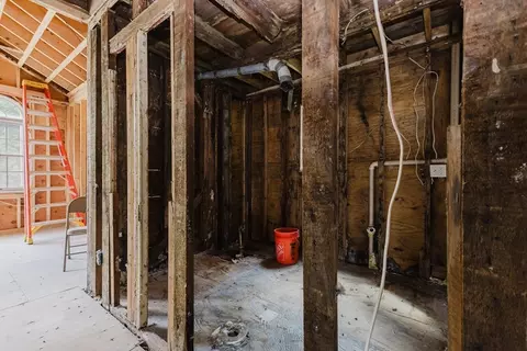 Other - 166 Hull St, Hingham, MA 02043 photo 6 of 9