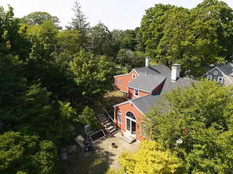 Exterior - 166 Hull St, Hingham, MA 02043 photo 1 of 1