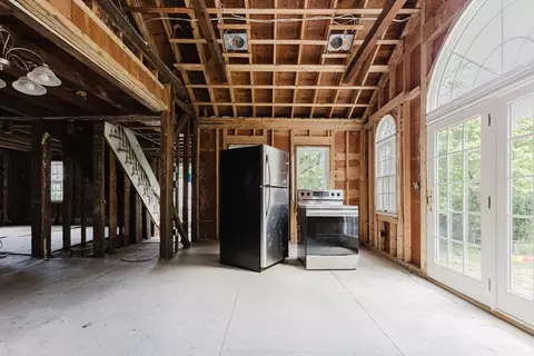 Other - 166 Hull St, Hingham, MA 02043 photo 3 of 9