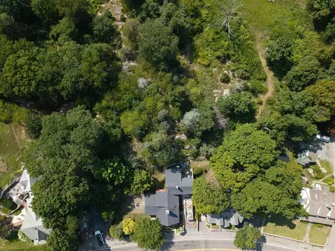 View/Area - 166 Hull St, Hingham, MA 02043 photo 7 of 7