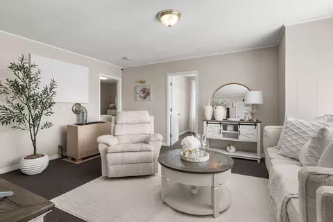 Living - 95 Flint St, Fall River, MA 02723 photo 1 of 5