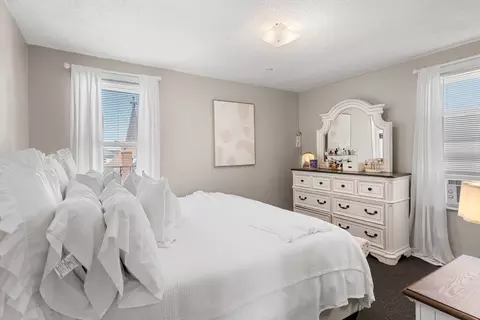 Bedroom - 95 Flint St, Fall River, MA 02723 photo 4 of 8