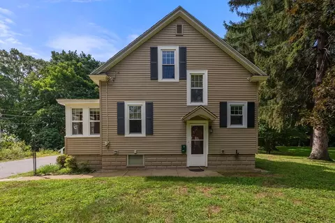 Exterior - 7 Upper Beacon St # -A, Maynard, MA 01754 photo 5 of 8