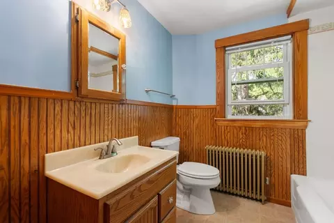 Bath - 7 Upper Beacon St # -A, Maynard, MA 01754 photo 1 of 2