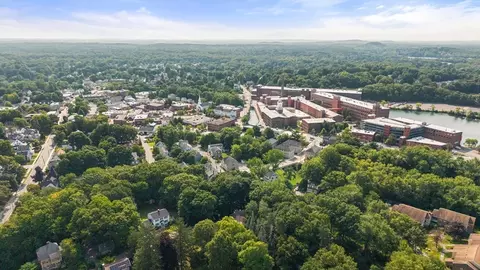 View/Area - 7 Upper Beacon St # -A, Maynard, MA 01754 photo 6 of 10