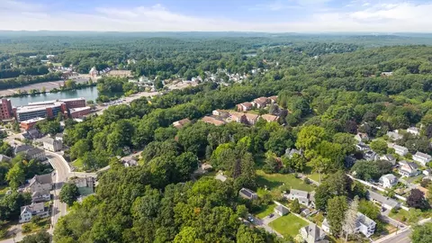 View/Area - 7 Upper Beacon St # -A, Maynard, MA 01754 photo 8 of 10