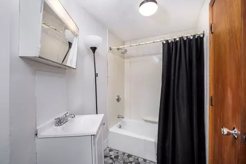 Bath - 441-445 Ferry St, Everett, MA 02149 photo 2 of 2