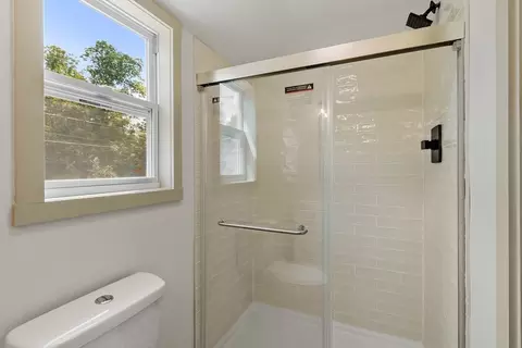 Bath - 25 Main St, Ashburnham, MA 01430 photo 5 of 5