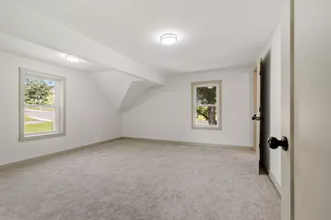 Bedroom - 25 Main St, Ashburnham, MA 01430 photo 5 of 11