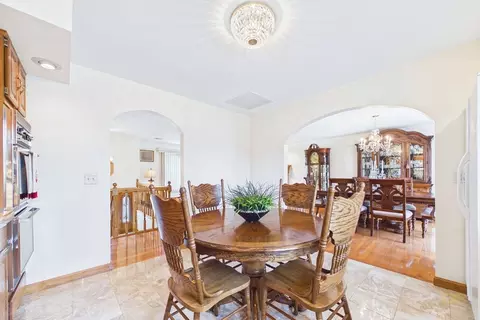Dining - 38 Cushing Ln, Acushnet, MA 02743 photo 1 of 6