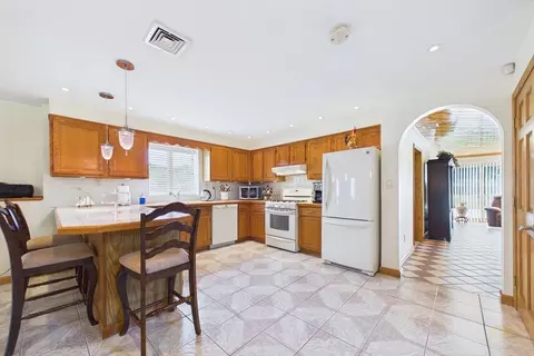 Kitchen - 38 Cushing Ln, Acushnet, MA 02743 photo 1 of 3