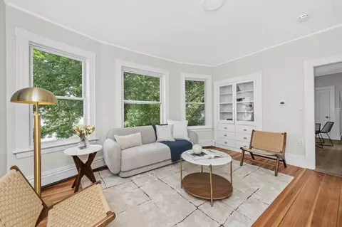 22-24 Kingston St, Lawrence, MA 01843