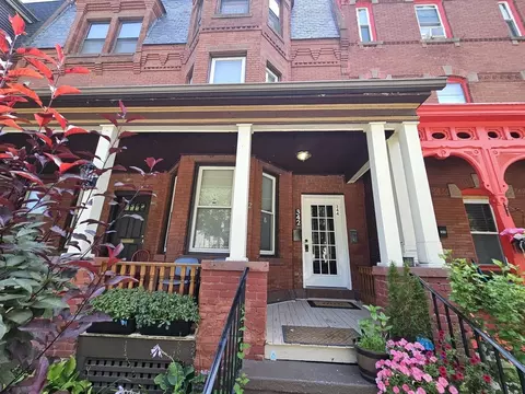 344 Maple St #344, Holyoke, MA 01040