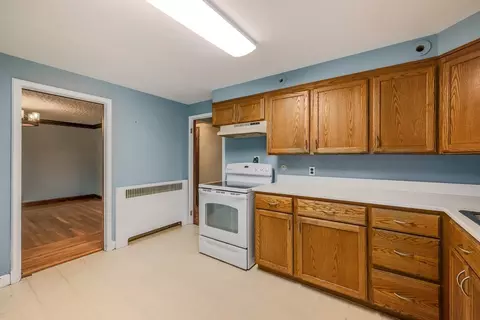 Kitchen - 6 Old Brook Dr, Worcester, MA 01609 photo 3 of 3
