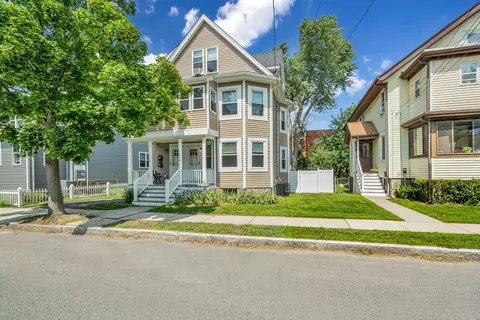 134 Willow St, Quincy, MA 02170